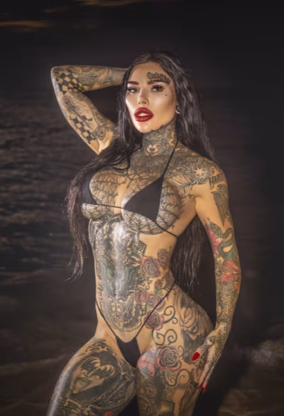 Kat Von Kontrol 🖤